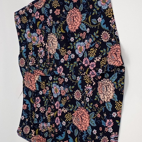 LOFT Floral Riviera Shorts Navy Blue 12 - Picture 6 of 15